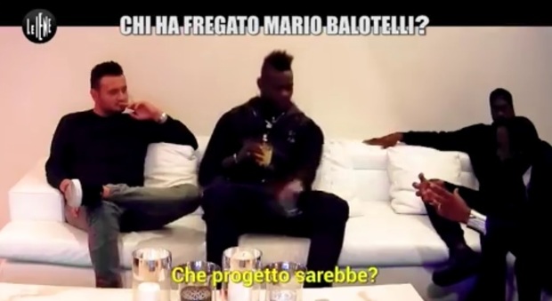 Scherzo a Mario Balotelli, il trafficante di diamanti fugge con la sua auto nuova