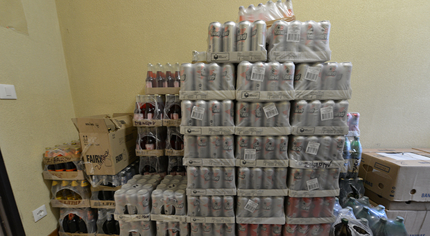 Fiumi di birra e alcolici di contrabbando: maxi sequestro