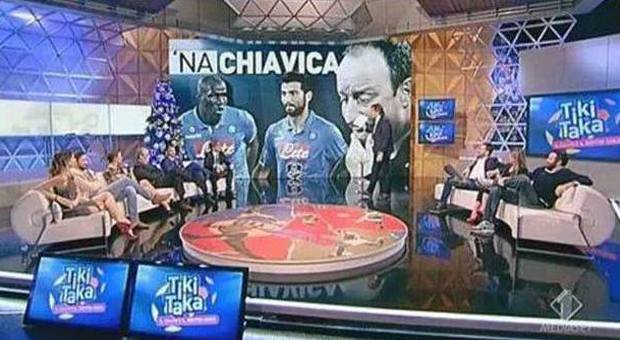Il Napoli «'Na chiavica», è bufera sul titolo della trasmissione sportiva