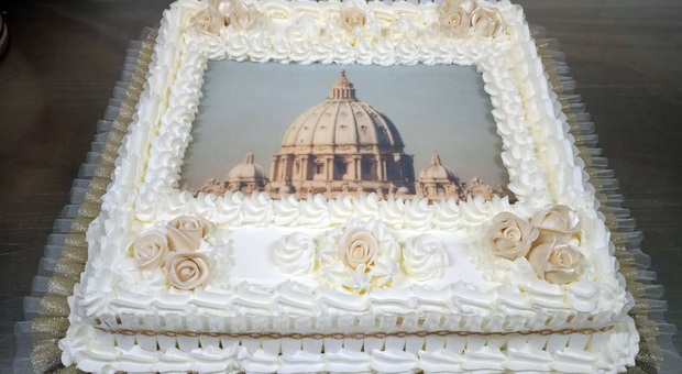 Pasticciere di Lanuvio conquista Papa Francesco: «Così ho realizzato la torta per il suo compleanno»