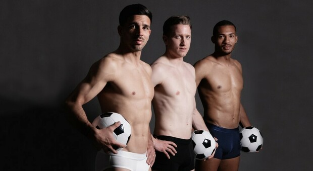 Simeone, Zielinski e Juan Jesus testimonial di una campagna underwear