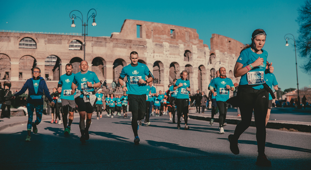 Coronavirus, rinviata la decima edizione della We Run Rome: appuntamento in primavera con la sfida dei Rioni