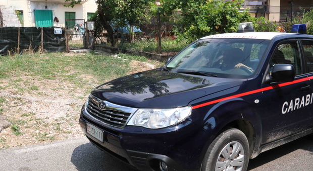 L'infortunio nel campo dietro casa: muore un pensionato, sul posto i carabinieri