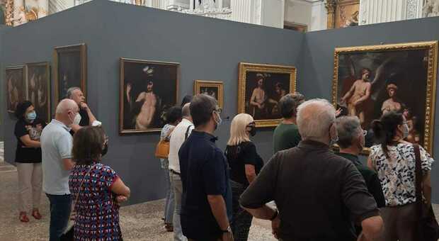 Tanti visitatori alla mostra dedicata al pittore e incisore Giuseppe Diamantini