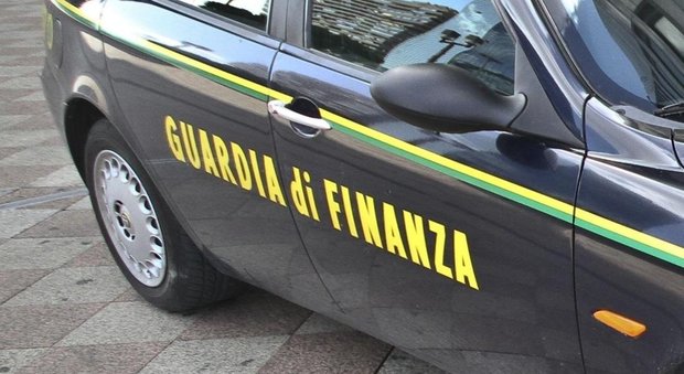 Turbativa d'asta: arrestato a Firenze avvocato napoletano