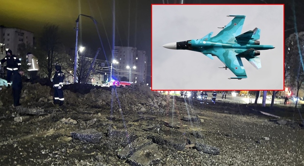 Caccia di Mosca Su-34 sgancia per errore una bomba sulla città di Belgorod: ecco cosa è successo