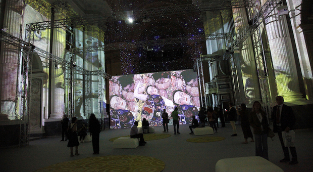 Con Medea Art visite in esclusiva alla mostra Klimt Experience