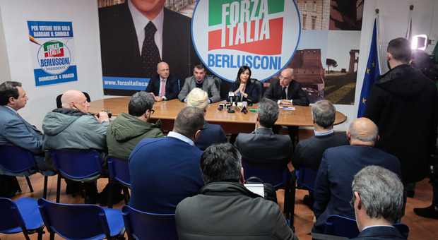 Elezioni 2022, lo strappo di Cesaro, De Siano e Pentangelo: «Voteremo per il Terzo Polo»