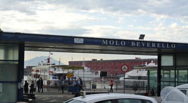 La richiesta dei sindaci delle isole: «Ripristinare accesso al porto di Napoli dal varco autostradale»