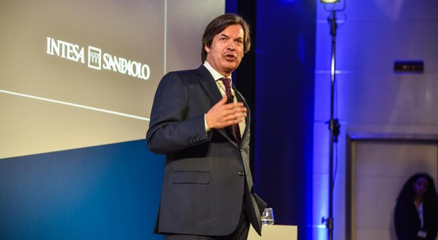 Intesa Sanpaolo lancia Ops su Ubi Banca: operazione da oltre 4.8 miliardi
