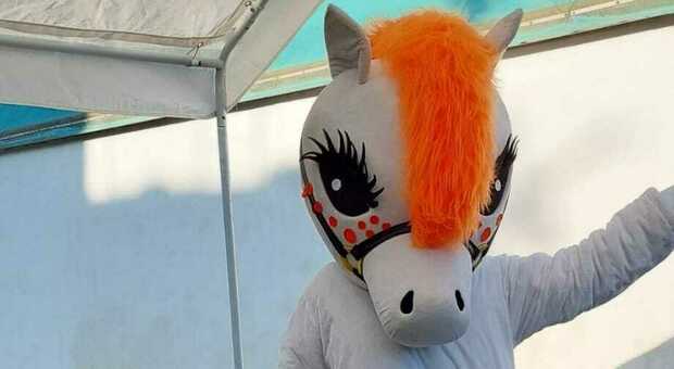 Festa grande con Tony il Pony, mascotte ufficiale delle ponyadi