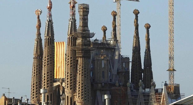 Sagrada Familia, completata la quarta torre: l'inaugurazione prevista nel 2026