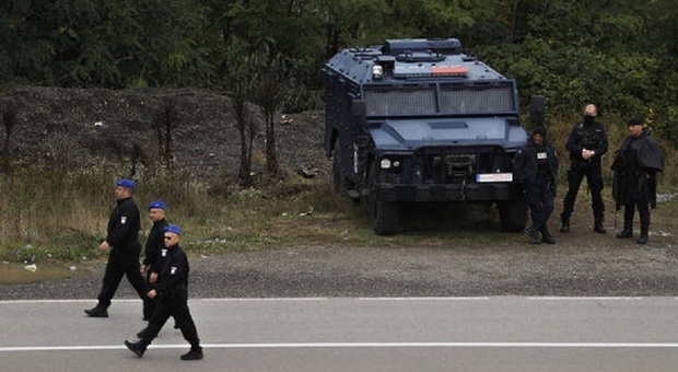Kosovo, risale la tensione con la Serbia: il nodo dei documenti e delle targhe auto, ecco cosa succede