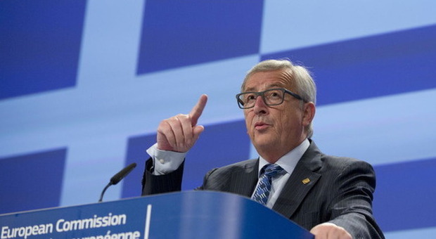 Caso Grecia, Juncker: «Mi sento tradito, non merito queste critiche. I greci votino sì al referendum»