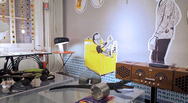 La radio RR126 di Achille Castiglioni e gli altri oggetti di design in mostra