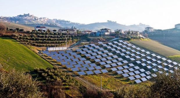 Civita Castellana, razzia di pannelli fotovoltaici: rubati oltre 400 pezzi