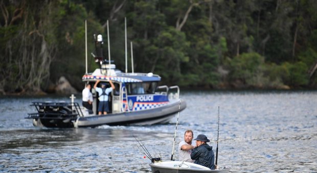 Australia, aereo precipita in un fiume: sei morti