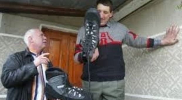 Ucraina, è morto Leonid Stadnik, l'uomo più alto del mondo