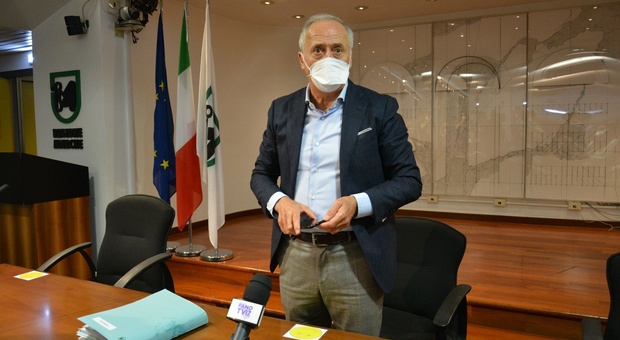 L'assessore regionale Filippo Saltamartini