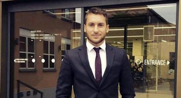 Matteo, manager all’Adidas a 26 anni: "Sono scappato all'estero per lavorare"