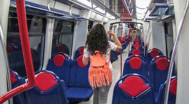 Sorrento Express, il treno fantasma per i turisti: flop della Circum