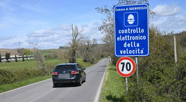 Umbro-Casentinese, Bagnoregio riaccende l'autovelox. Il sindaco: «Troppi incidenti»