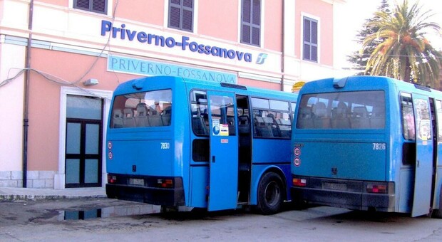 Venditore ambulante positivo sul bus, sindaco Priverno: «Restate a casa»