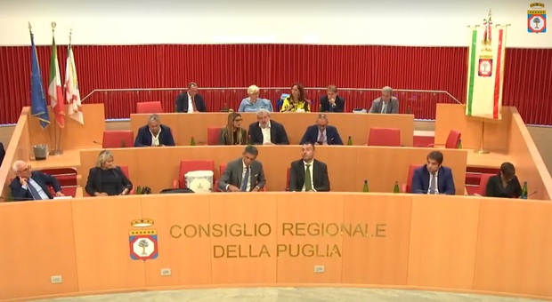 Puglia, approvata legge su compensazioni energetiche: i gestori di impianti dovranno risarcire il territorio (varrà anche per Tap)