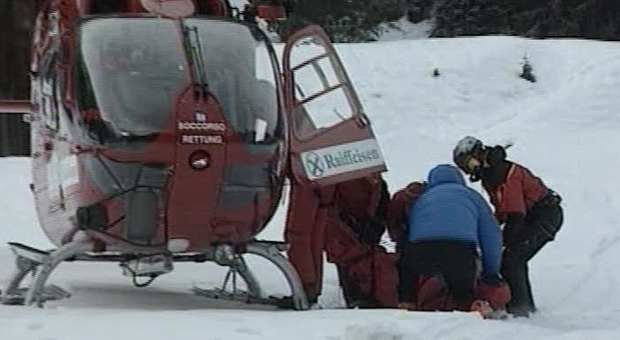 Valanga in Trentino, gravissimi due escursionisti veneti di 48 e 55 anni