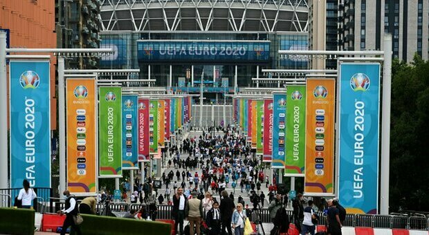 Euro 2020, la Figc lavora per portare mille tifosi a Wembley per la finale dell'Italia