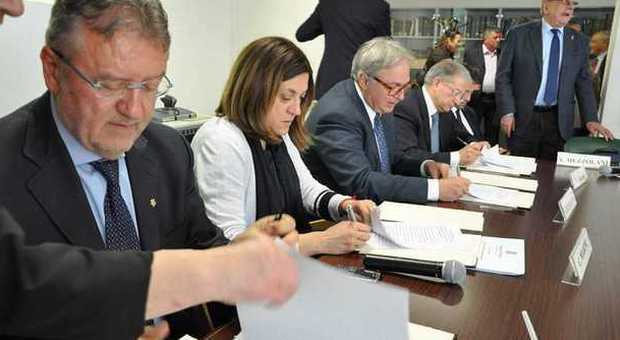 Marche-Umbria, sottoscritta l'intesa sul servizio di elisoccorso
