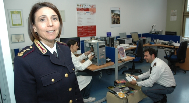 Cinzia Grucci, dirigente della Polizia delle comunicazioni delle Marche