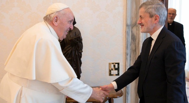 Ucraina, Alemanno in udienza dal papa per parlare della pace