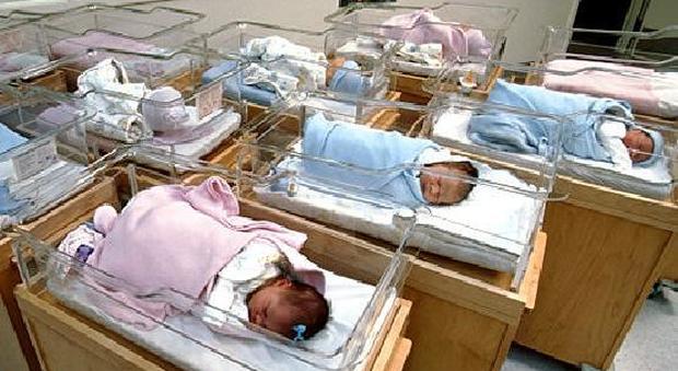Istat, natalità in forte calo in Italia: 15mila nascite in meno nel 2017