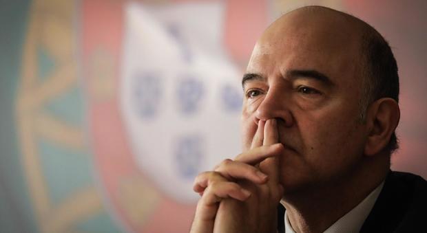 L'Europa attacca i 5 Stelle, Moscovici: "Il tetto del 3% di deficit è intoccabile, elezioni incerte"