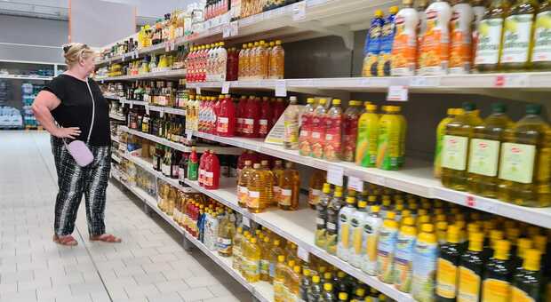 "Da consumare entro", i supermercati inglesi rimuoveranno la dicitura dagli alimenti