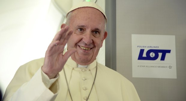 Papa Francesco: «Non è giusto né vero parlare di Islam violento»