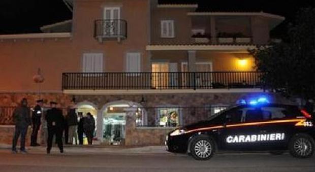 Uomo trovato morto in auto nel Milanese