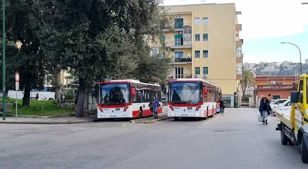 Napoli, sciopero trasporto pubblico: pochi mezzi e forti disagi