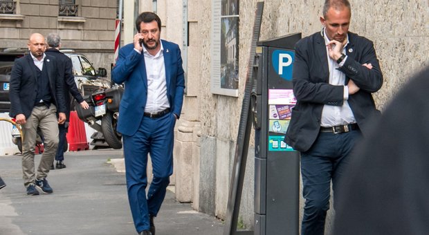 Salvini lancia la «Spazzaclan»: 800 assunzioni per notificare le sentenze