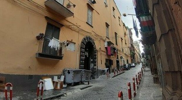 Case occupate dai clan a Napoli, mano dura del prefetto: al vaglio 50 sequestri