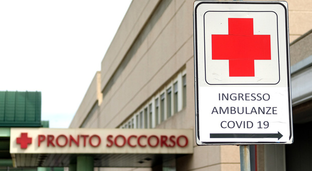 Coronavirus nel Lazio, 38 nuovi casi e un decesso. L'assessore D'Amato: «Siamo circondati da Paesi a maggiore incidenza del virus».