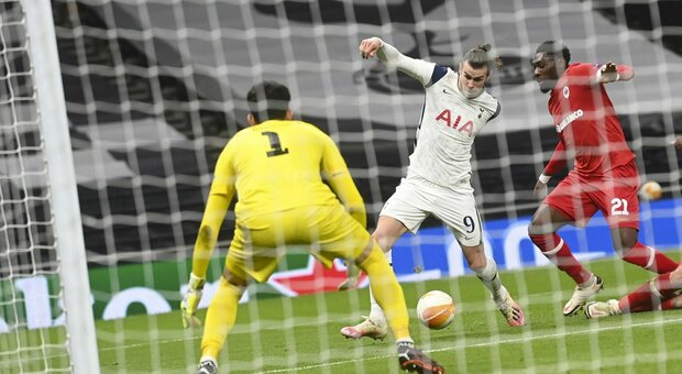 Cluj e Az si illudono. Lampi di Bale, primo gol nelle coppe per il figlio di Weah