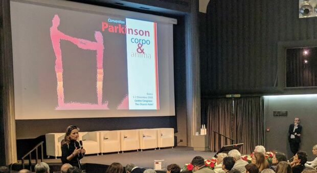 Giornata nazionale Parkinson, 90 centri aperti in Italia e confronto on line con il ministro Locatelli