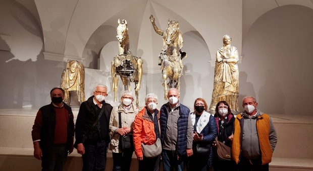 I visitatori al museo dei Bronzi dorati di Pergola