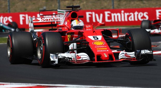Nei test in Ungheria vola la Ferrari di Vettel. Settimo tempo per Kubica