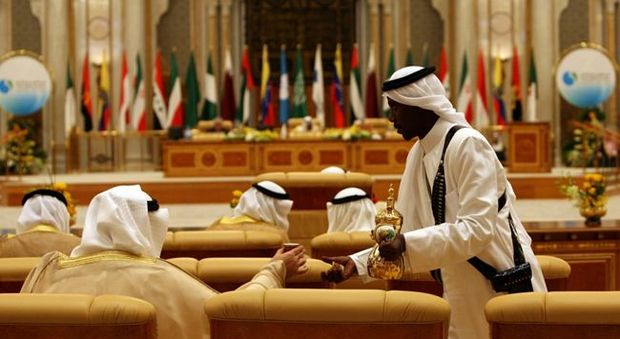 Petrolio di nuovo a picco: il vertice Doha si chiude con un flop