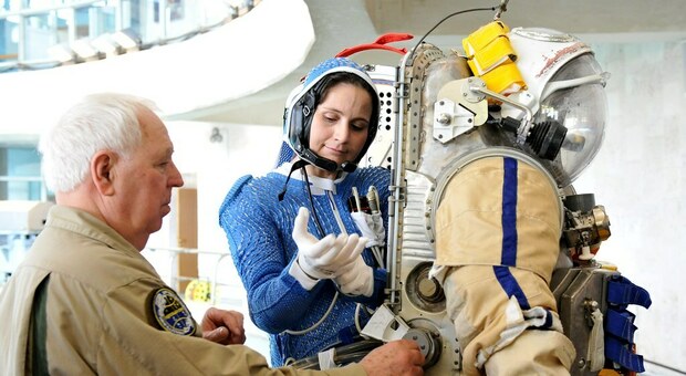 Samantha Cristoforetti, prima passeggiata spaziale record il 21 luglio: sarà insieme a un collega russo