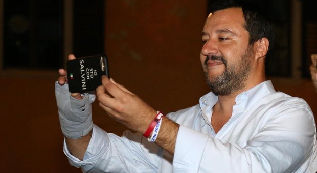 Salvini: «Tria rispetti il contratto. Sì all'ingresso del Tesoro in Alitalia. M5S stia ai patti sulla giustizia»