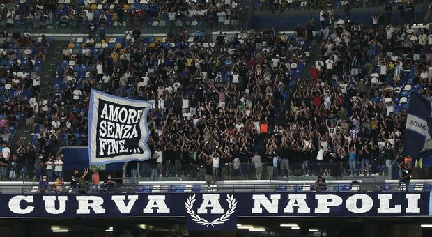 Napoli, caos per le multe allo stadio: «Inaccettabili le immagini di Salerno»